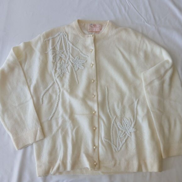 Sold - Picture 2 of 10